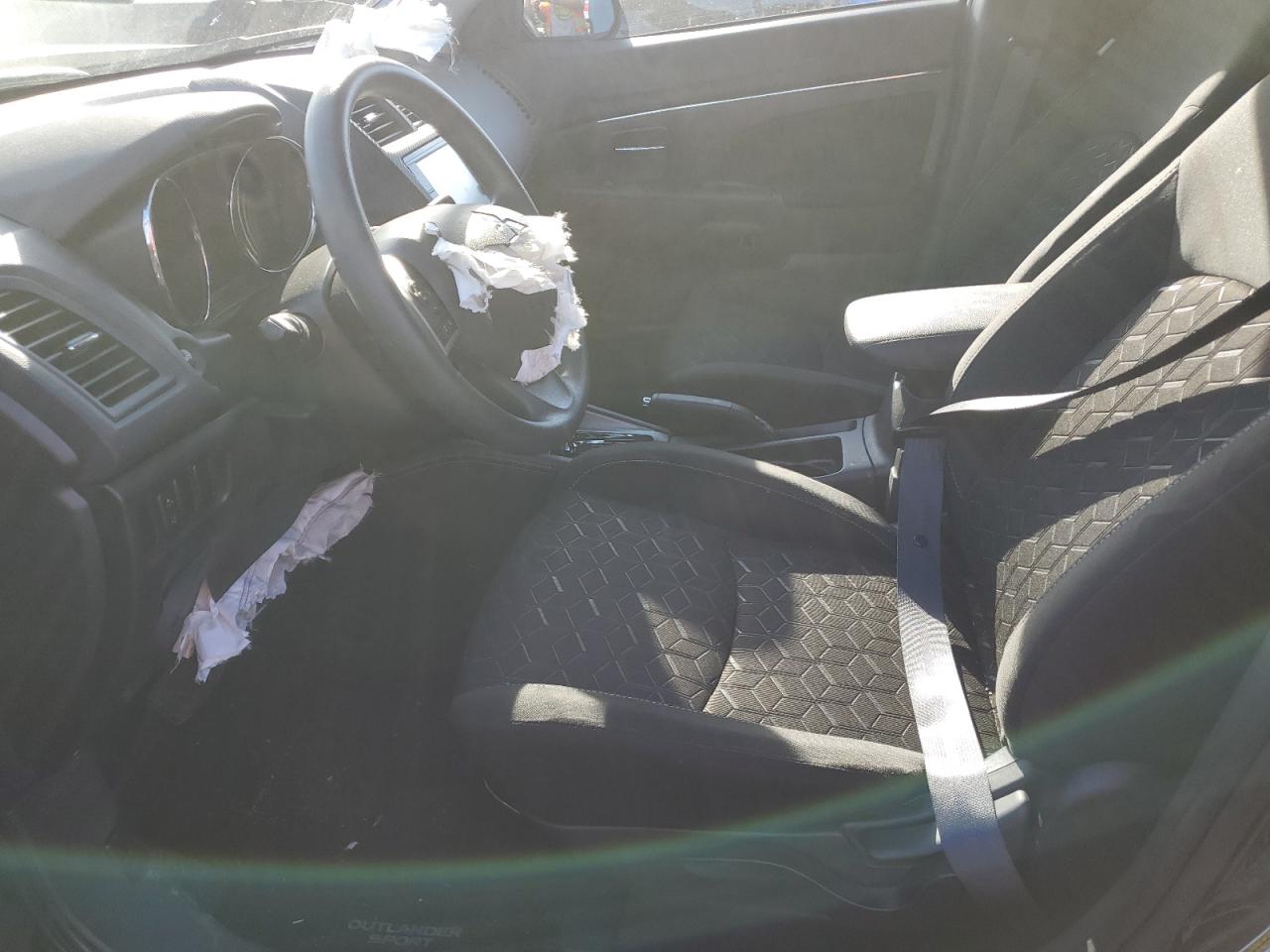 Mitsubishi Outlander S/se Image 6