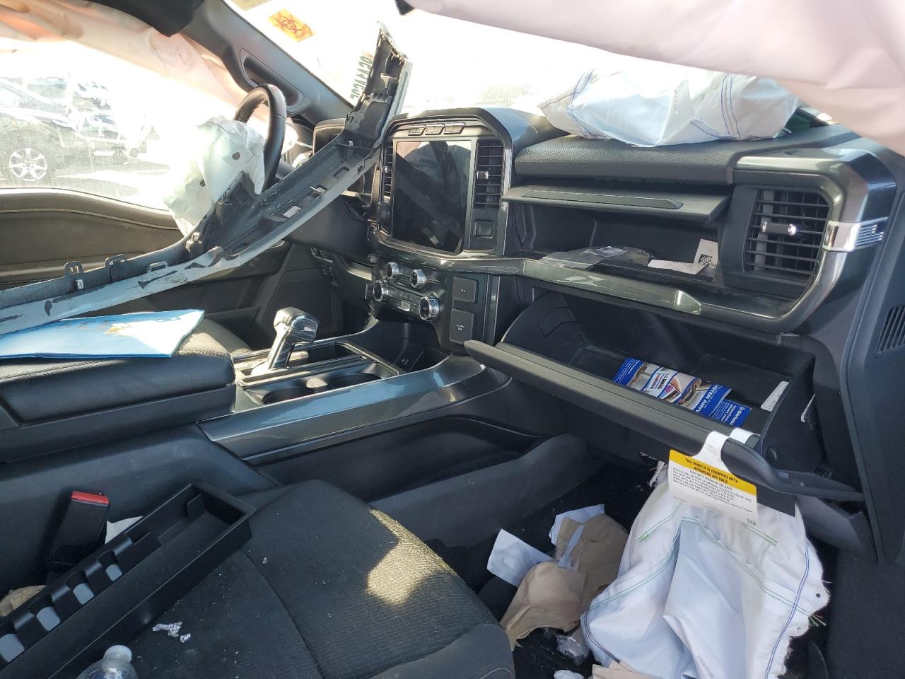 Ford F-150 Supercrew Image 8