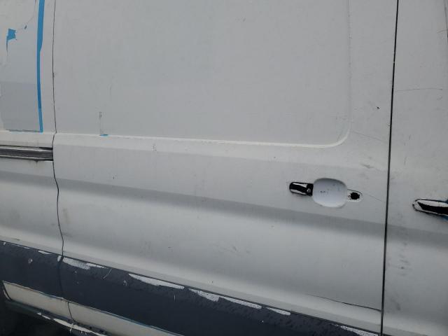 Ford Transit T-350 Image 11