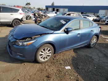  Salvage Mazda 3