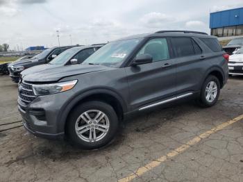  Salvage Ford Explorer