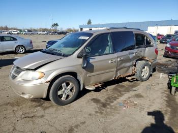  Salvage Dodge Caravan