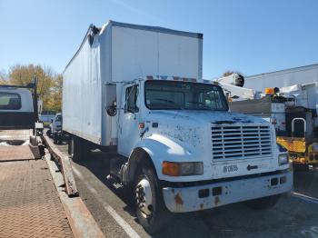  Salvage International 4700 Box Truck