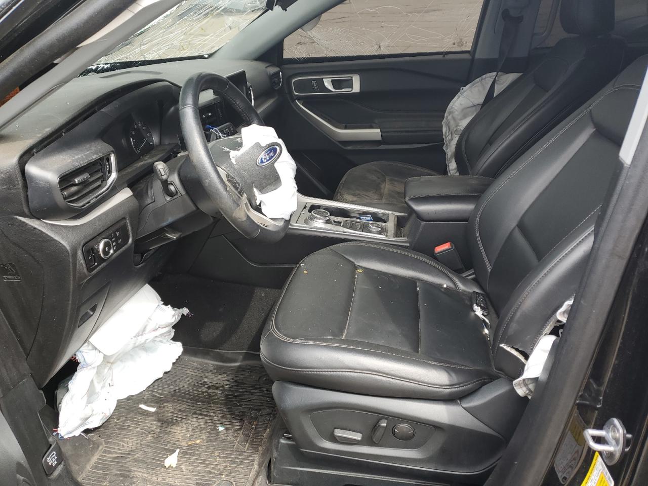 Ford Explorer Xlt Image 12