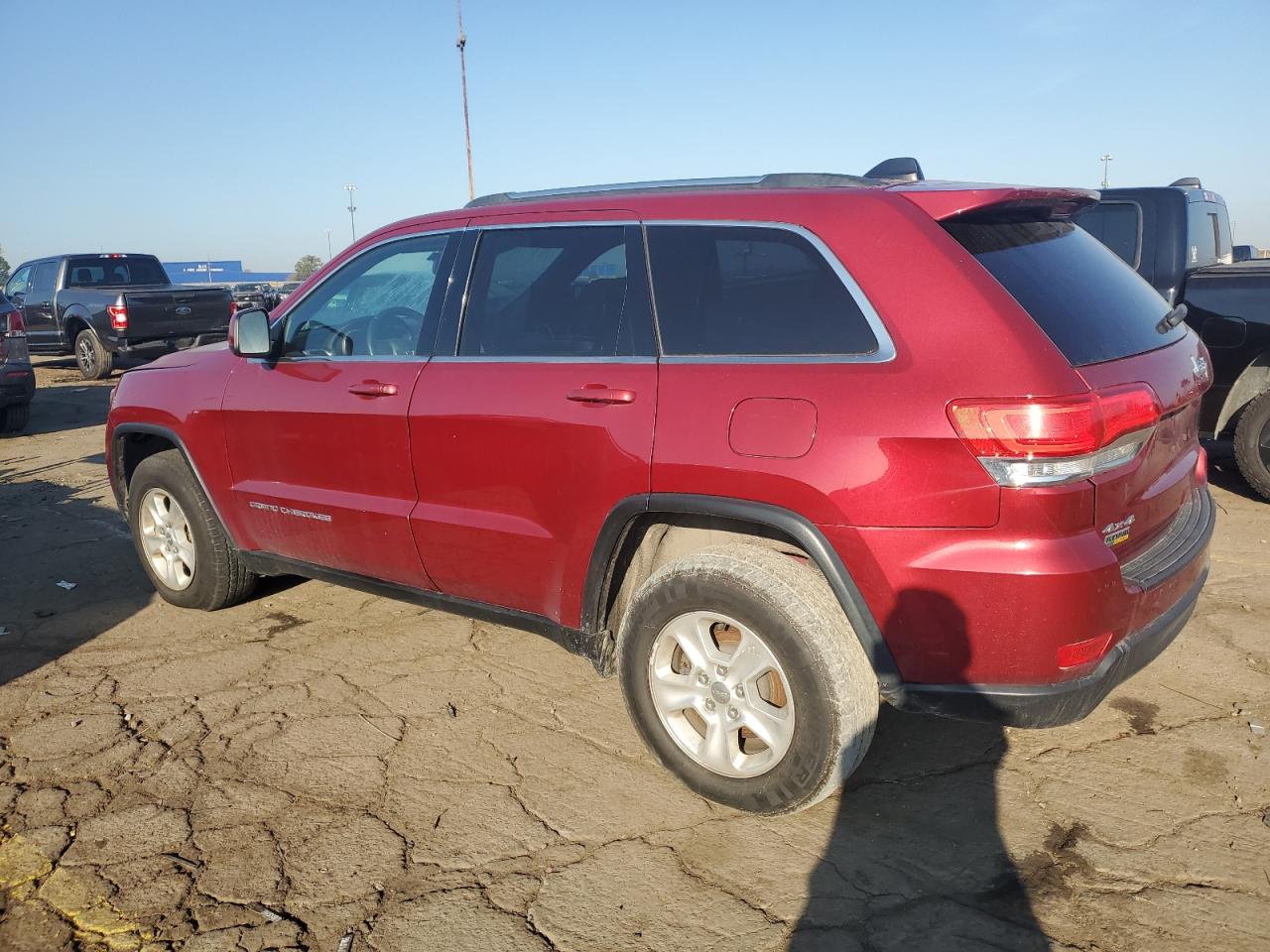 Jeep Grand Cherokee Laredo Image 12