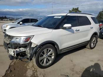  Salvage Ford Explorer