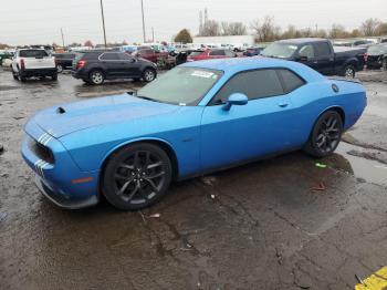  Salvage Dodge Challenger