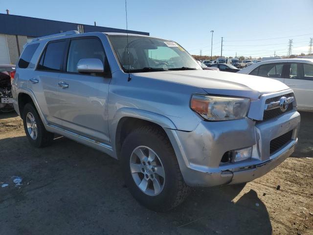 Toyota 4Runner Sr5 Image 4