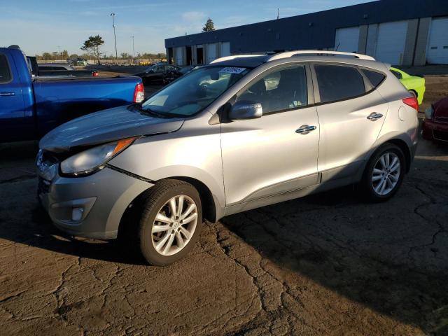  Salvage Hyundai TUCSON