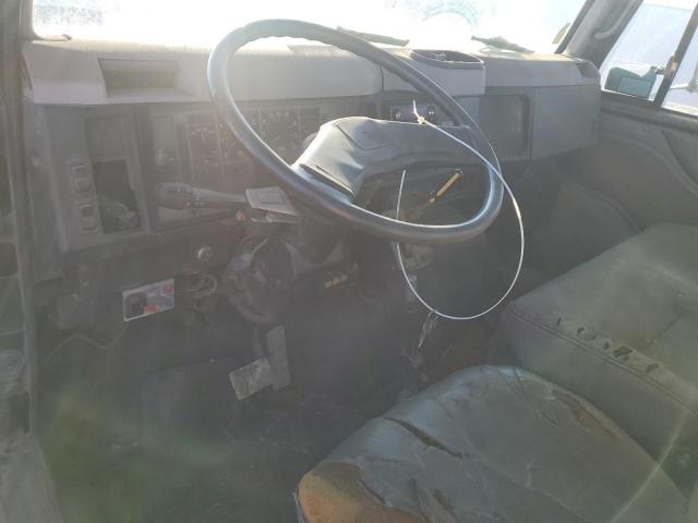 International 4000 Serie 4700 Image 2