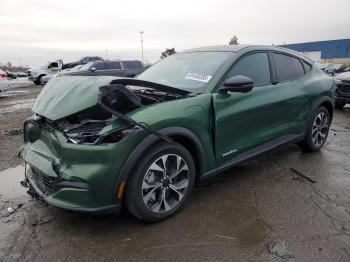  Salvage Ford Mustang