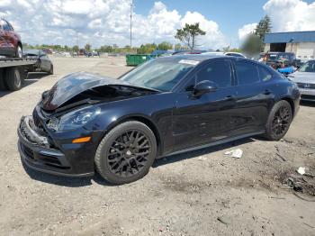  Salvage Porsche Panamera