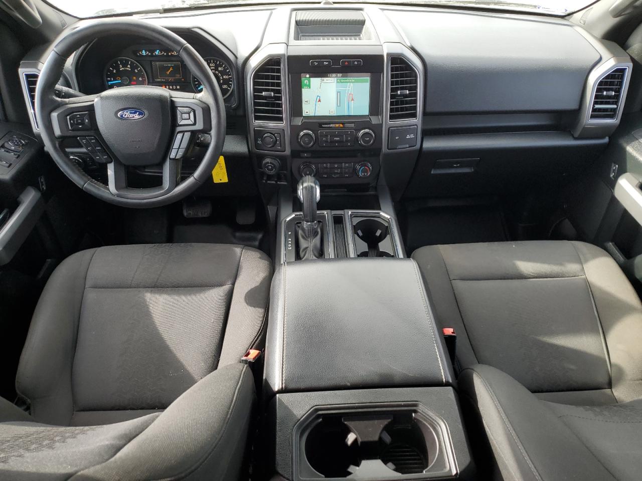 Ford F-150 Supercrew Image 12