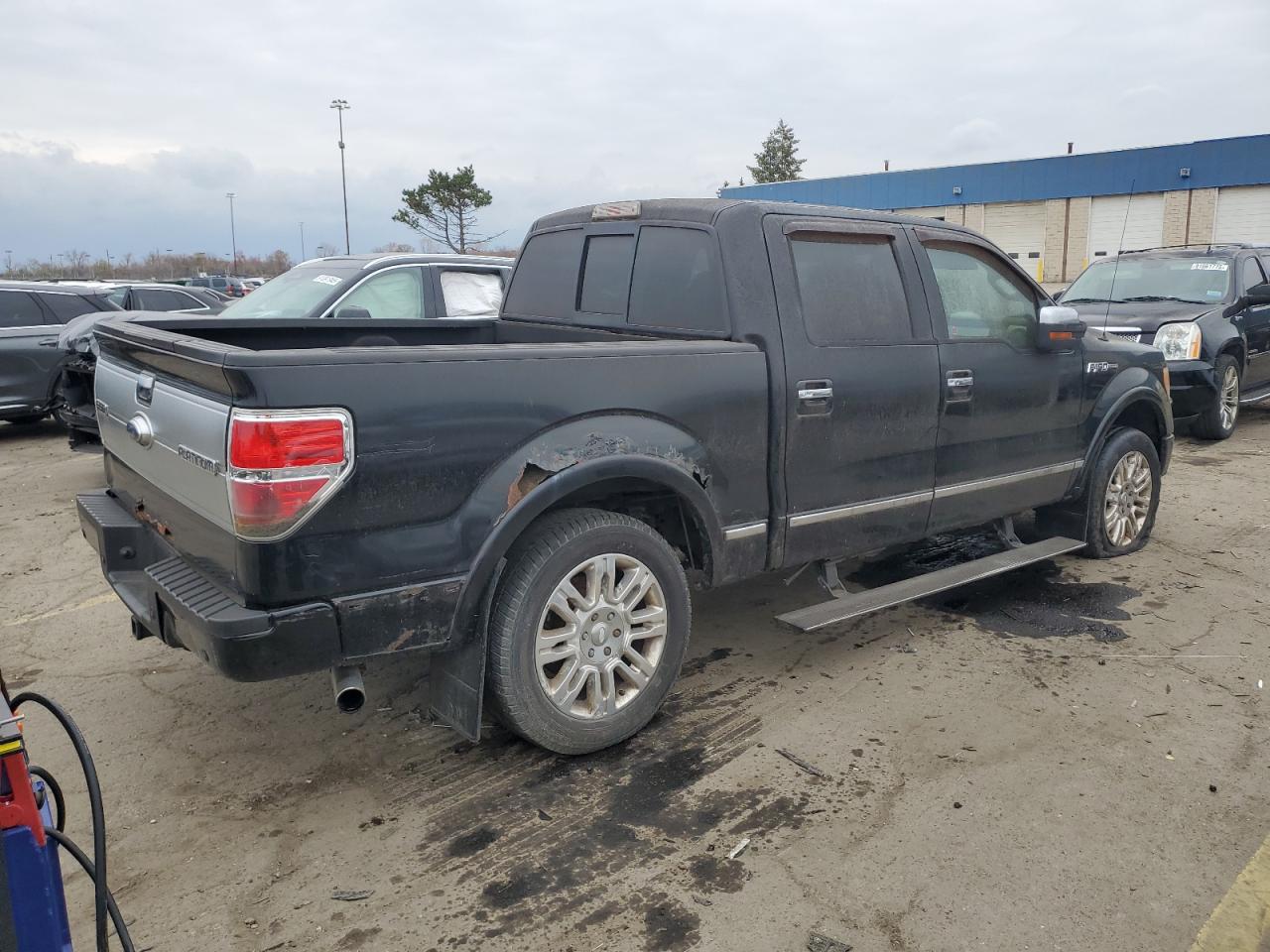 Ford F-150 Supercrew Image 3
