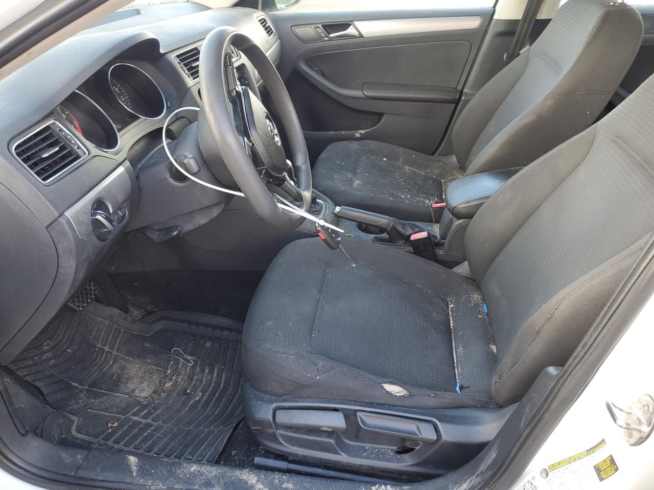 Volkswagen Jetta Se Image 6