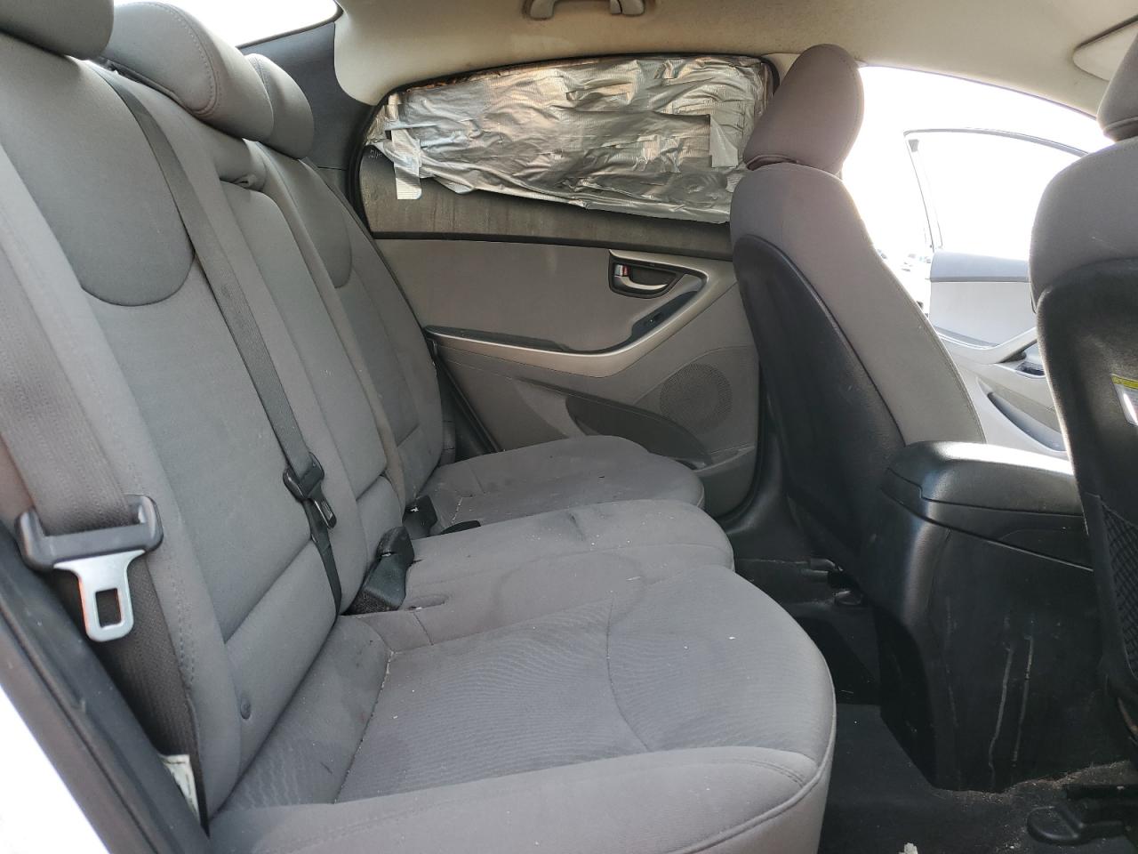 Hyundai ELANTRA Se Image 13