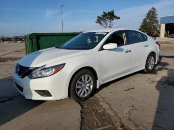  Salvage Nissan Altima