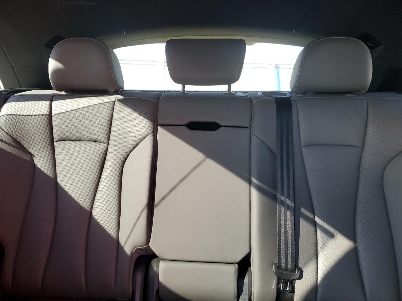 Audi Q8 Prestige S-line Image 13