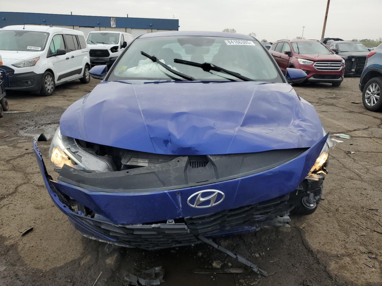 Hyundai ELANTRA Blue Image 8