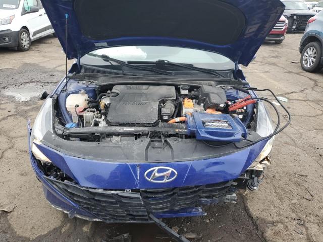 Hyundai ELANTRA Blue Image 5