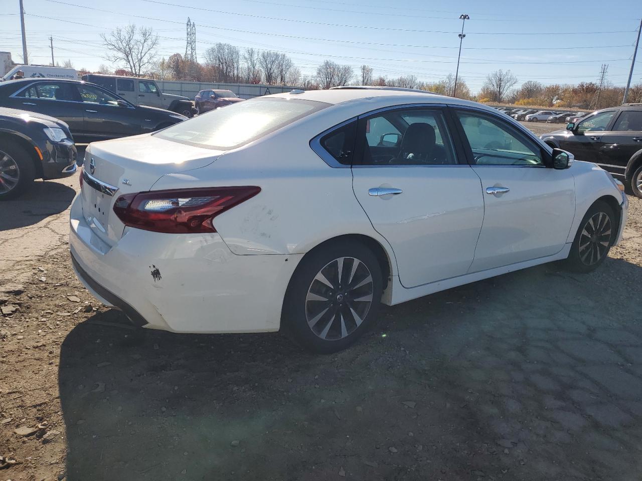 Nissan Altima 2.5 Image 3