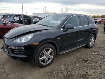  Salvage Porsche Cayenne