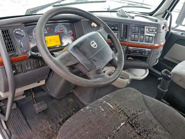 Volvo Vn Vnl Image 9
