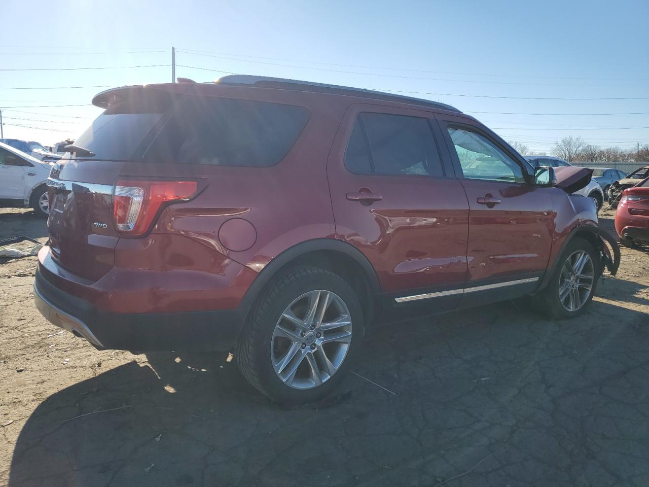 Ford Explorer Xlt Image 2