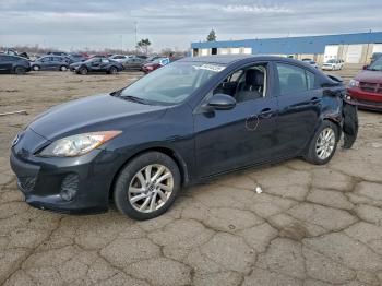  Salvage Mazda 3