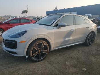  Salvage Porsche Cayenne