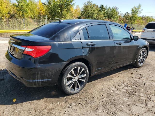 Chry 200 Touring Image 3