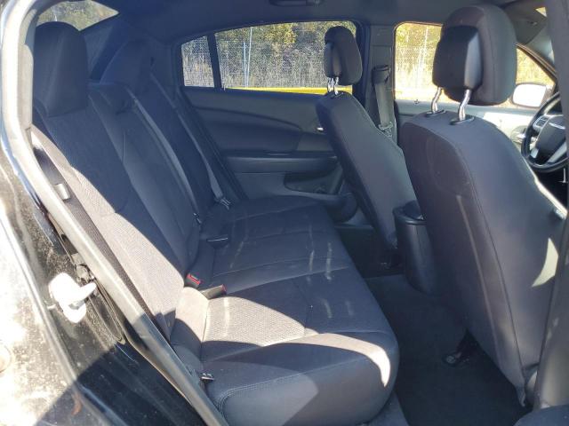 Chry 200 Touring Image 6