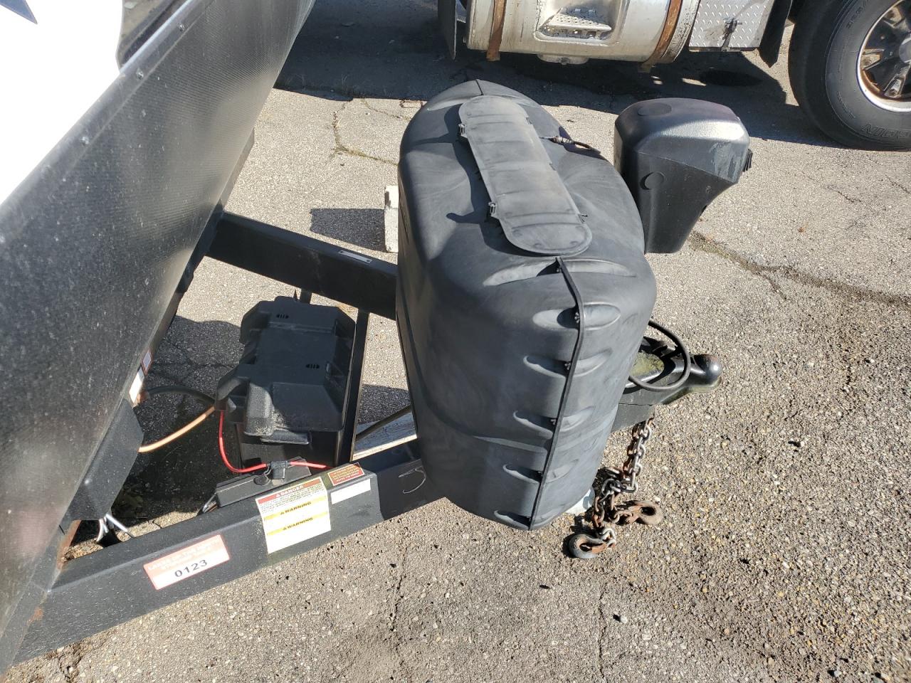 CrossRoads Sunset Tra Image 9