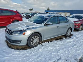  Salvage Volkswagen Passat