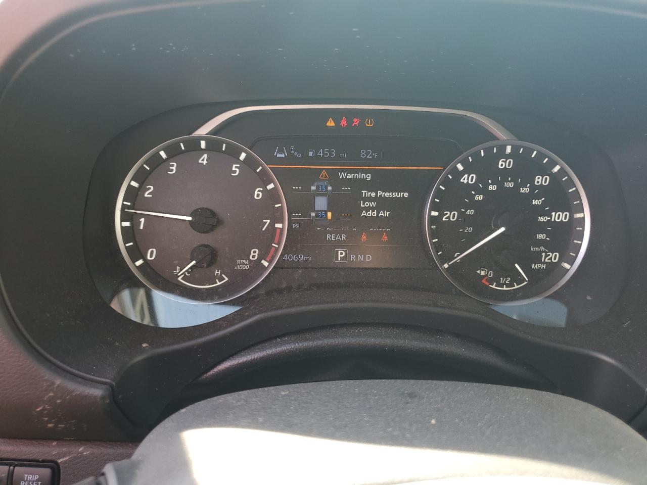 Nissan Frontier S Image 8