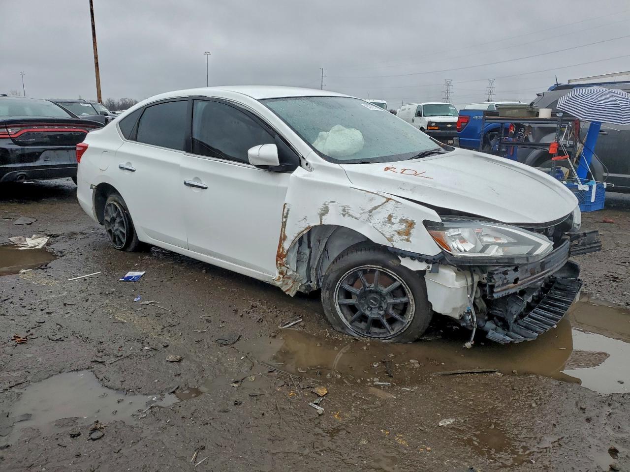 Nissan Sentra S Image 5