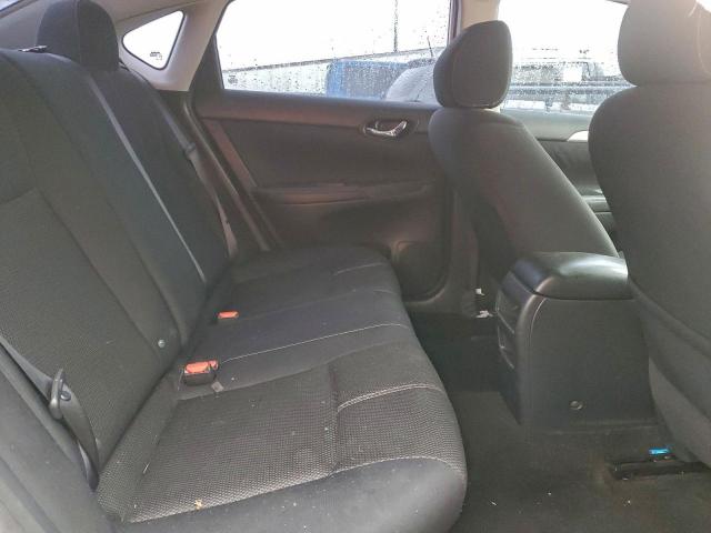 Nissan Sentra S Image 12