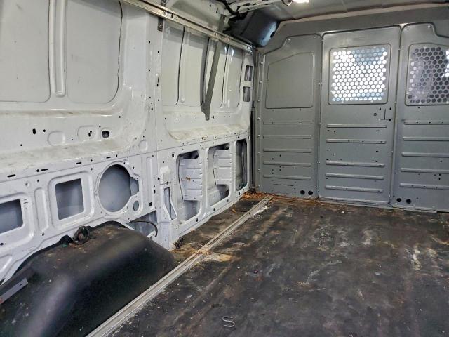 Ford Transit T-150 Image 2