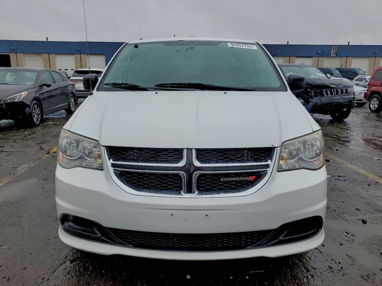 Dodge Caravan Se Image 8
