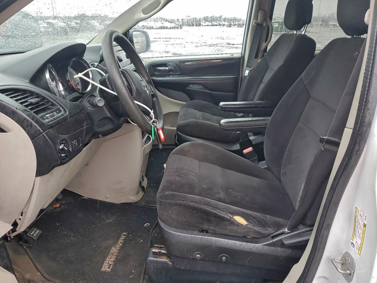 Dodge Caravan Se Image 9