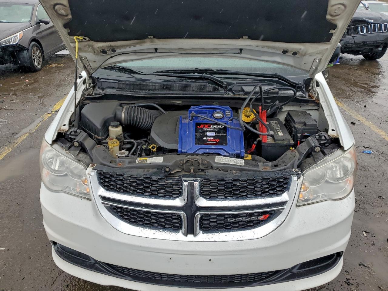 Dodge Caravan Se Image 13