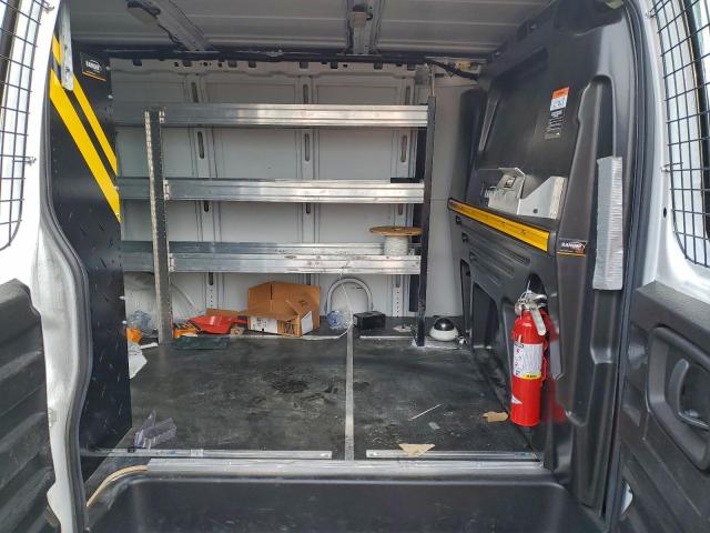 Chevrolet Express Image 12