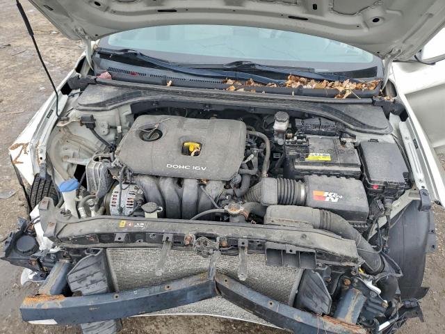 Hyundai ELANTRA Se Image 8