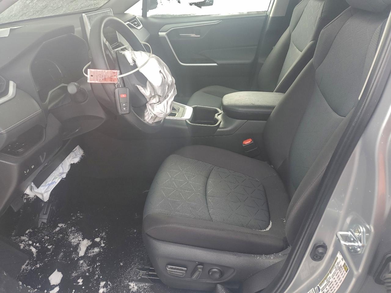 Toyota RAV4 Xle Image 13