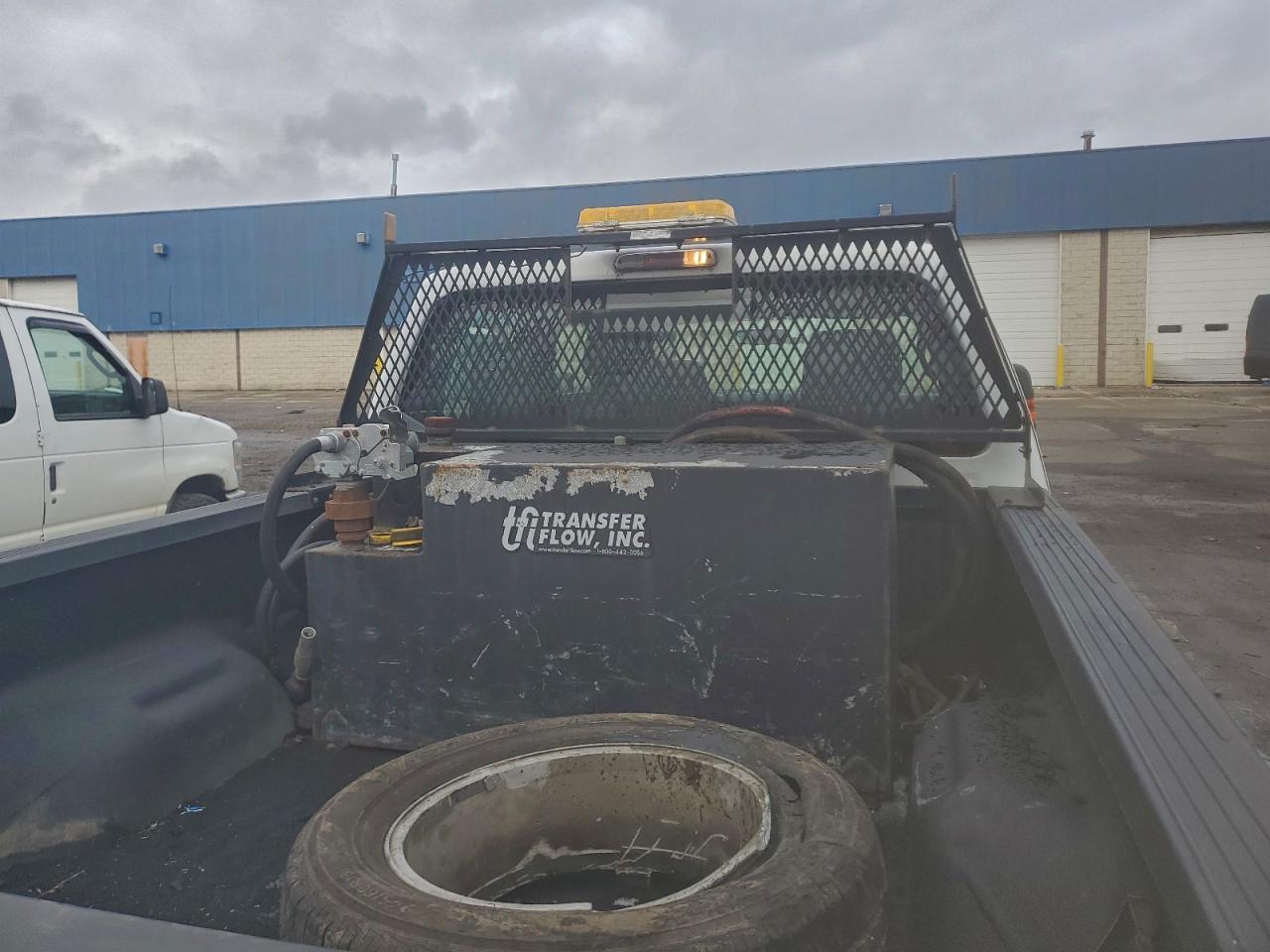 Ford F-250 Super Duty Image 8