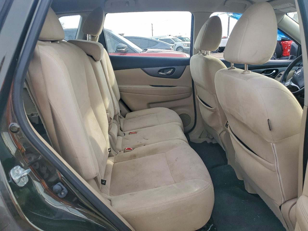 Nissan Rogue S Image 9