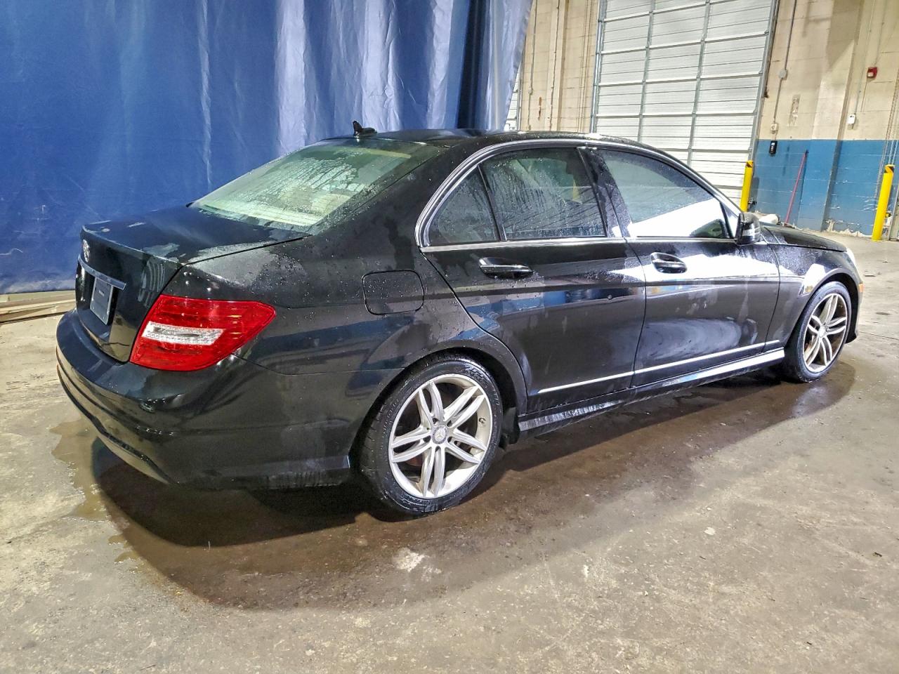 Mercedes-Benz C-Class 250 Image 3