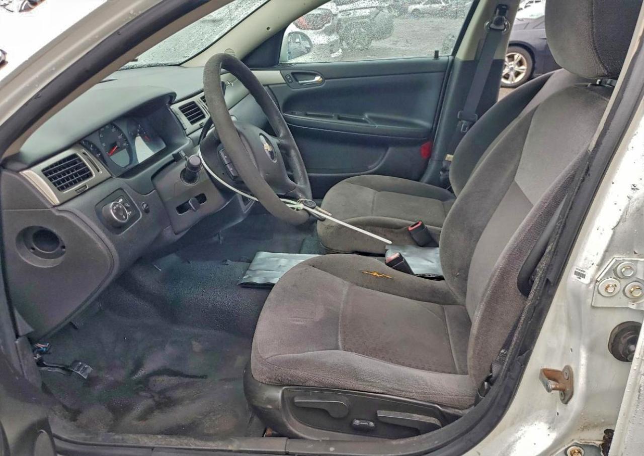 Chevrolet Impala Police Image 11