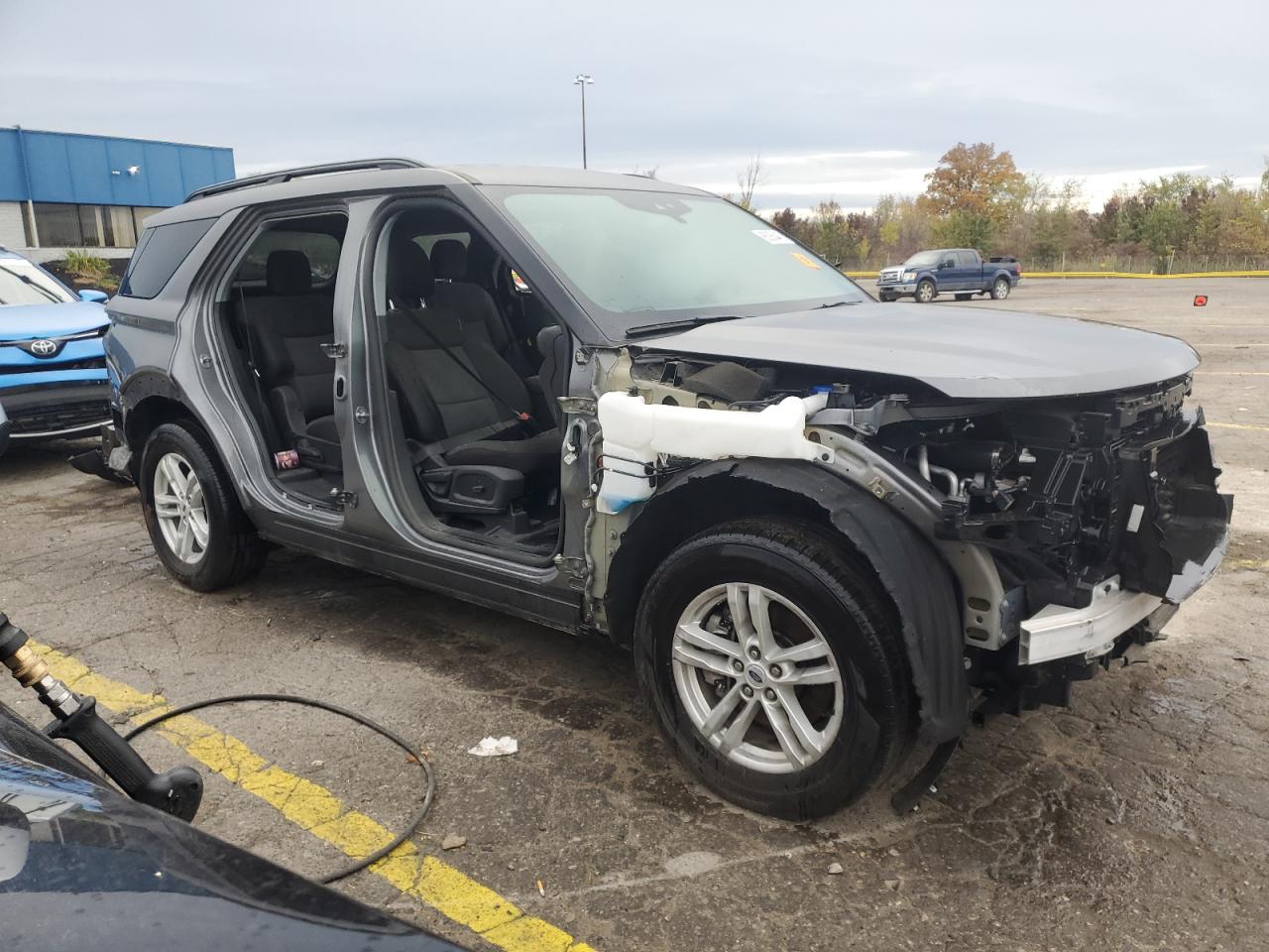 Ford Explorer Xlt Image 14