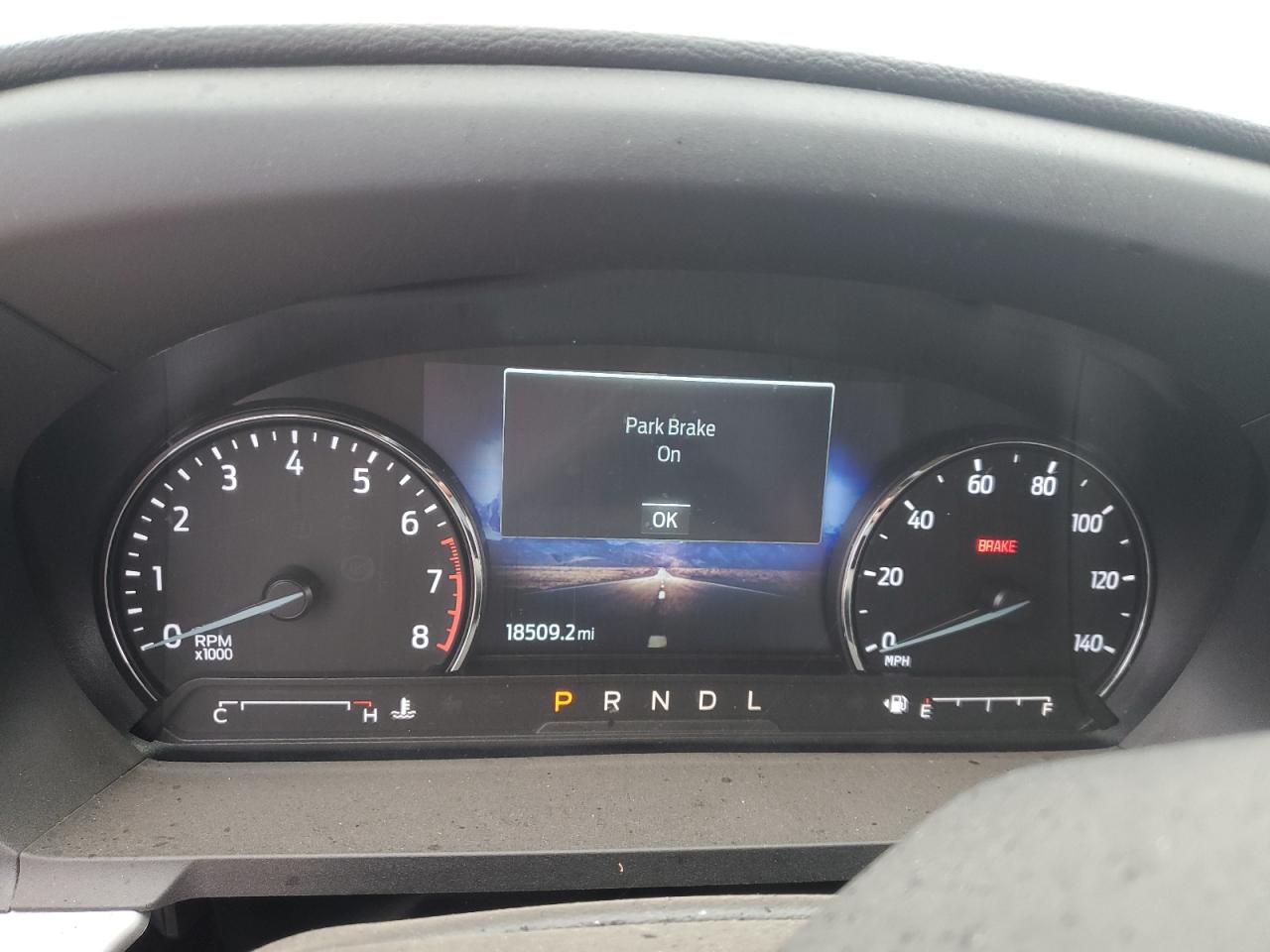 Ford Explorer Xlt Image 8